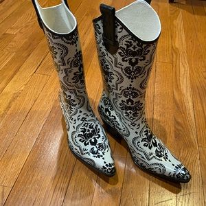 Corky’s Cowgirl Rain Boots